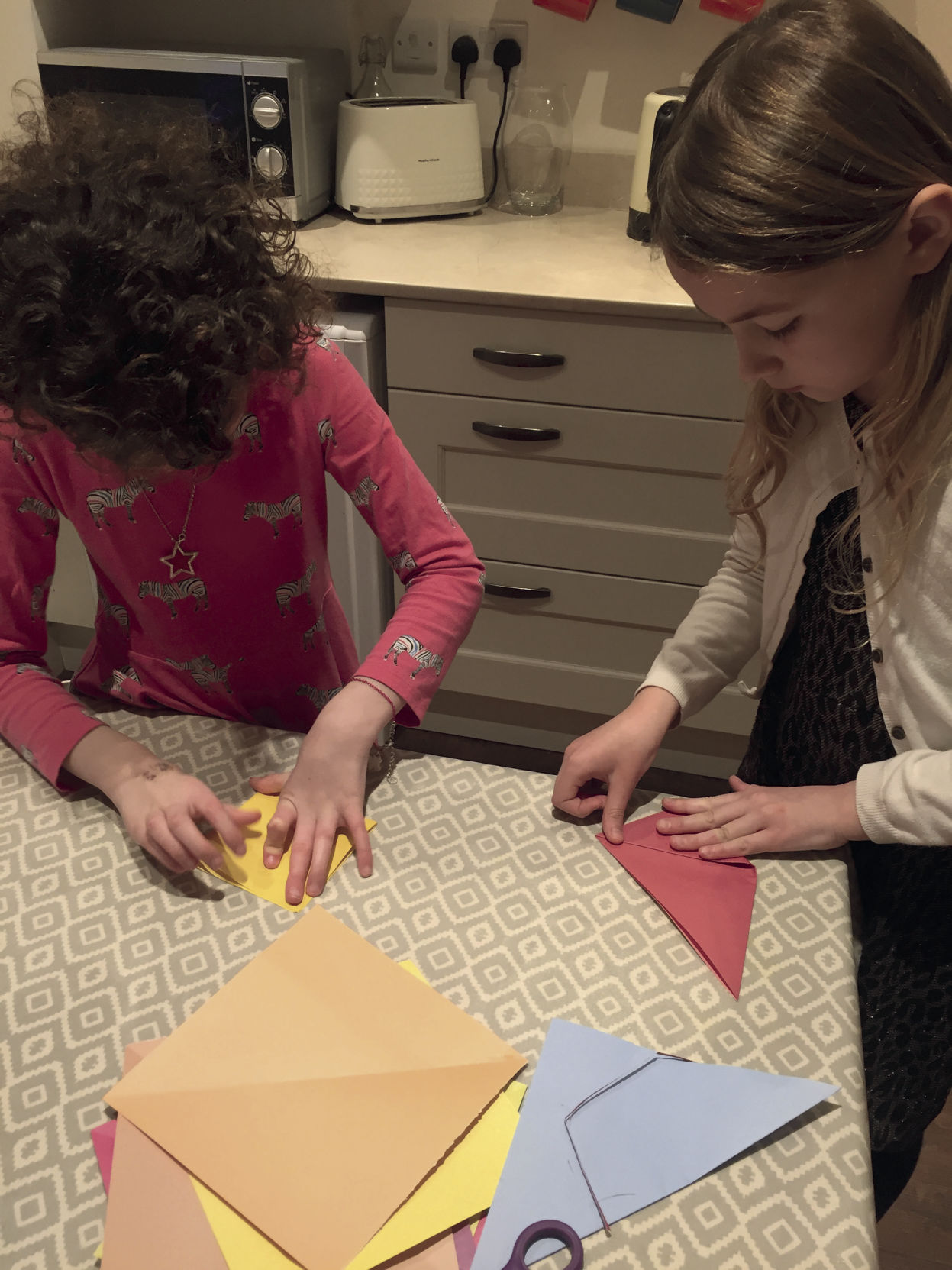 KIDS-MOTHERSDAY-PAPER-BOUQUET-1-MCT